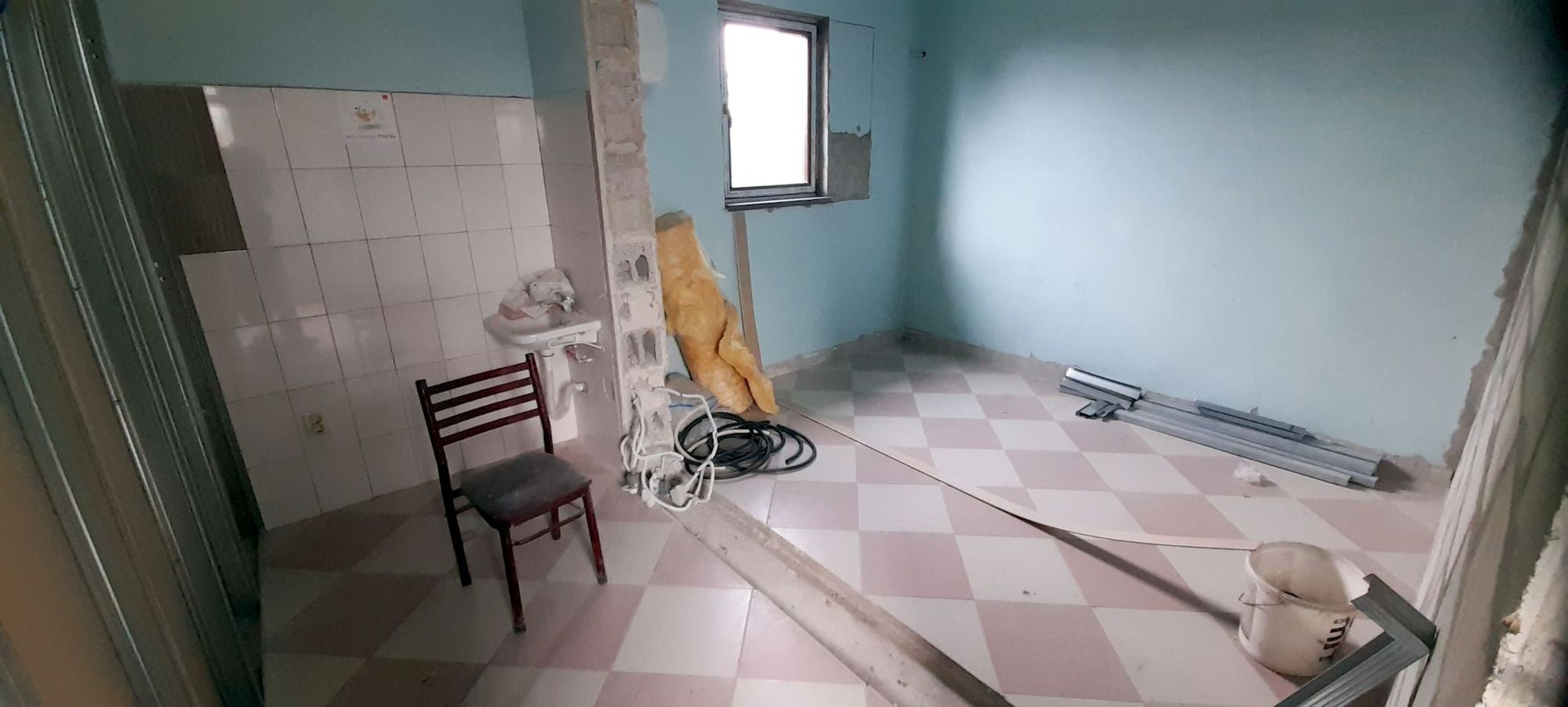 Casă şi spaţiu multifuncţional, bar, sală de evenimente în Brătuleşti - Poză 10