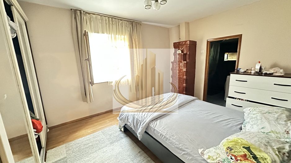 Casă 160 mp + atelier 200 mp + anexă + teren 1.000 mp | Exclusivitate - Poză 11