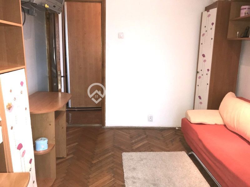 GARA-ABATOR- Apartament de 3 camere foarte spatios si luminos! - Poză 18