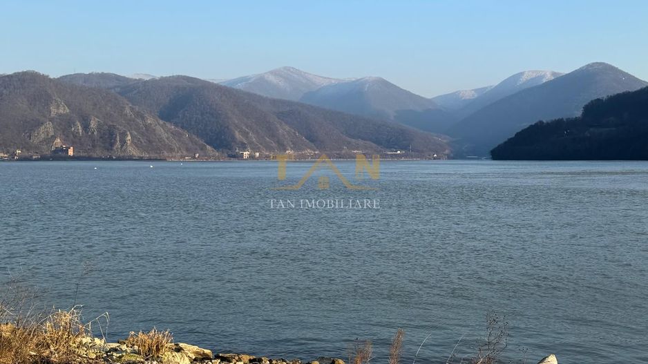 De Vânzare Teren Berzeasca langa Dunăre - Poză 2