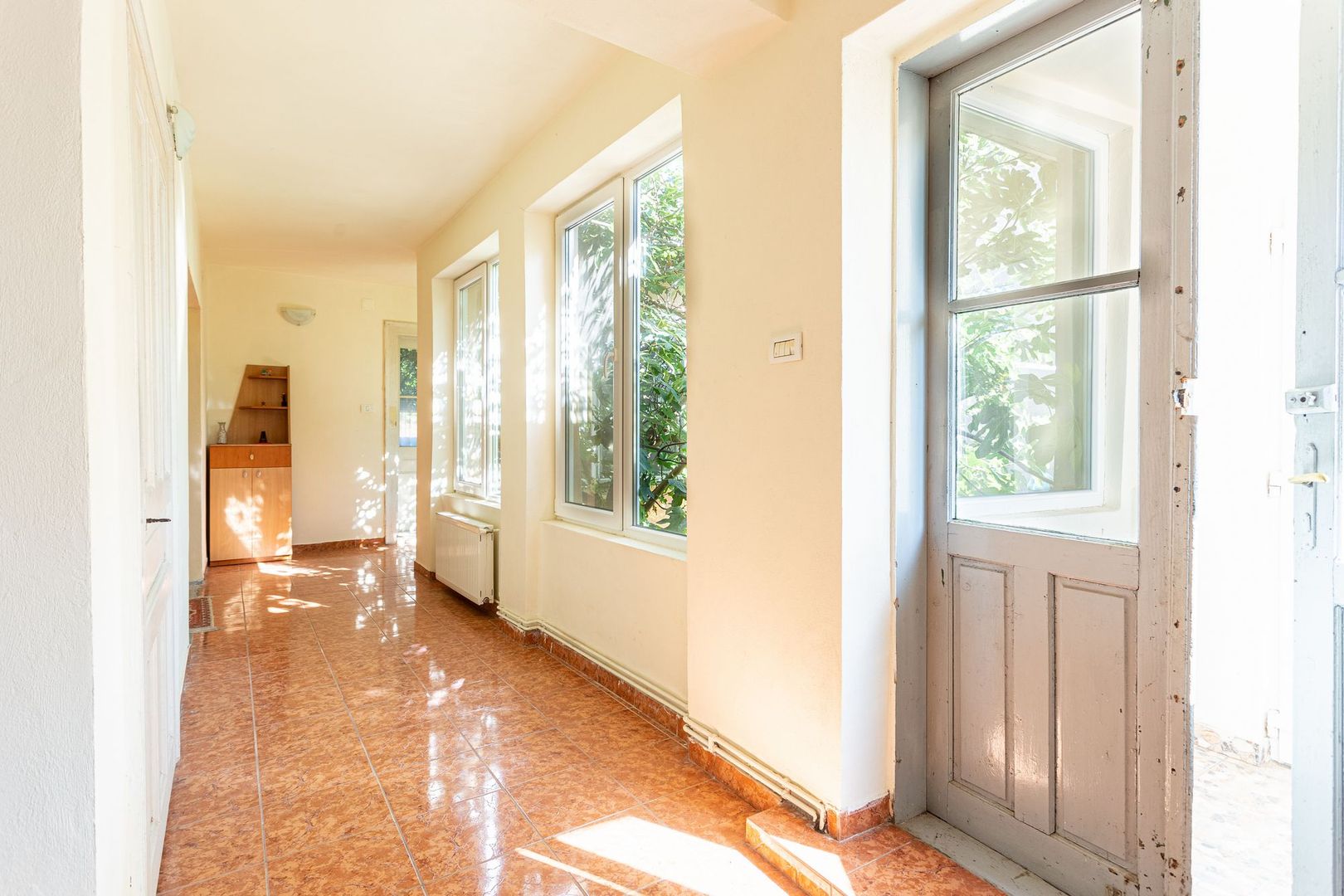 Oportunitate! Casă individuală în Pârneava. - Poză 8