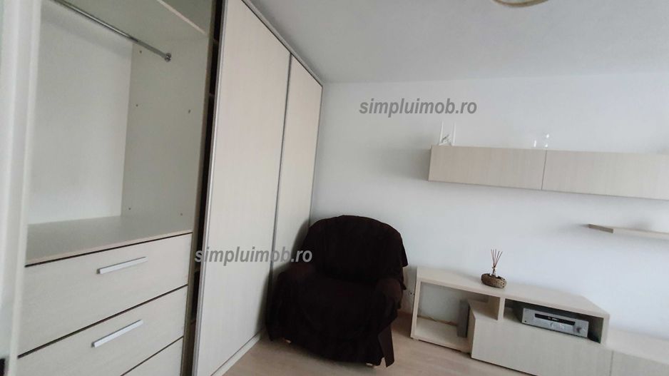 Garsoniere Moderna Aproape de Metrou - Poză 4