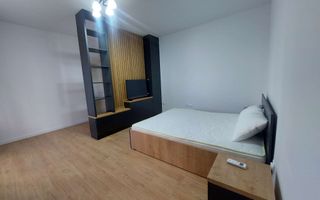 Garsoniera, 42 mp, decomandata, bucatarie 11 mp, mobilata/utilata - Poză 1