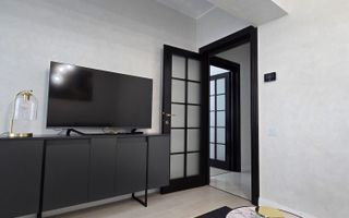 Royal  Town Copou - -INTABULAT -Decomandat - 2 Camere - 60mp - Poză 11