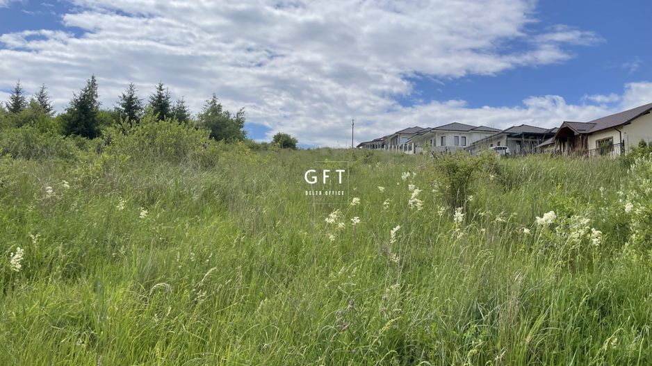 Teren intravilan 680 mp. zona Str. Soarelui - Poză 1