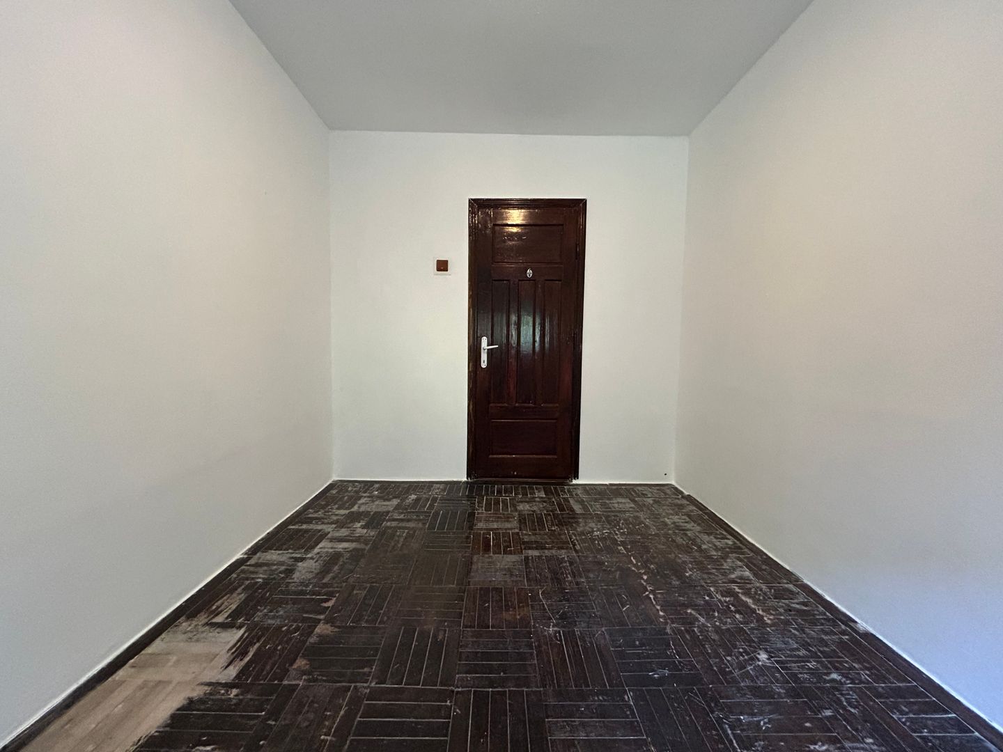 Apartament cu 3 camere și boxă în zona Complex KM5 - Poză 6