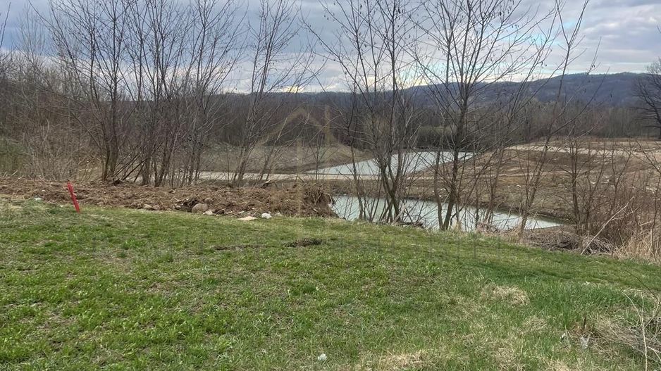 Vânzare teren 3145 mp – Mănăstirea Cașin, Onești - Poză 4