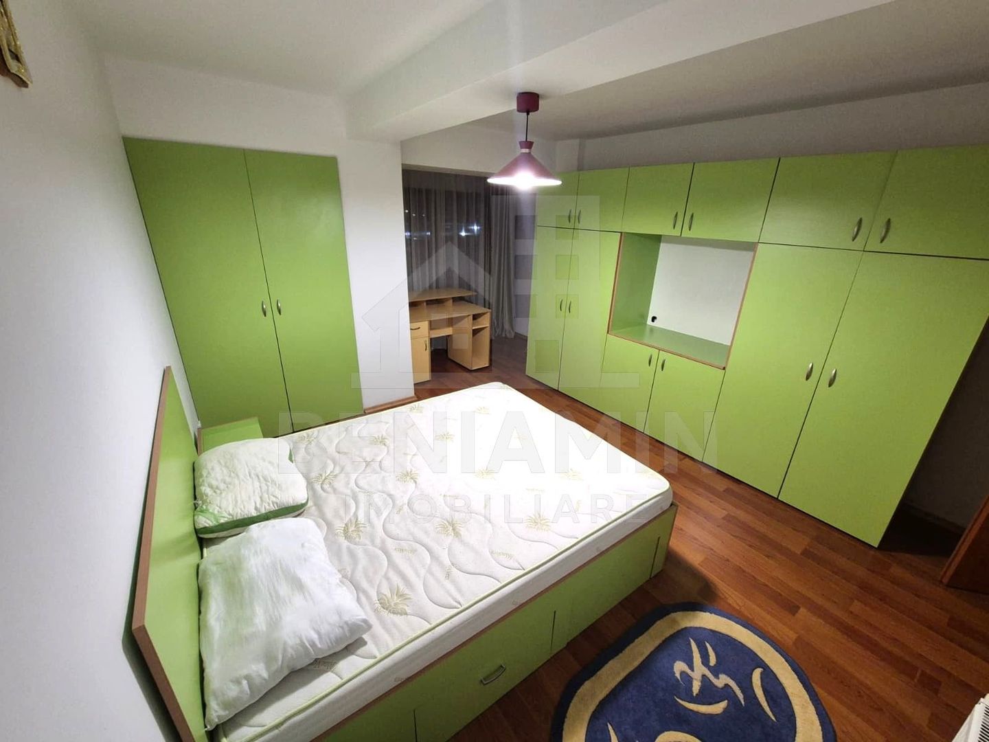2 Camere - Decomandat - 79mp - Mobilat - Centrala - Etaj 3 - Ghimbav - Poză 2