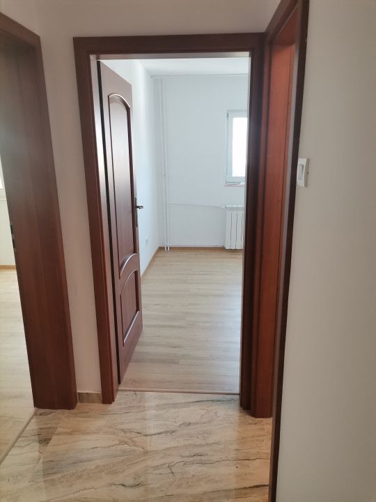 Inchiriere apartament 3 camere, nemobilat, Gavana zona Lidl - Poză 4