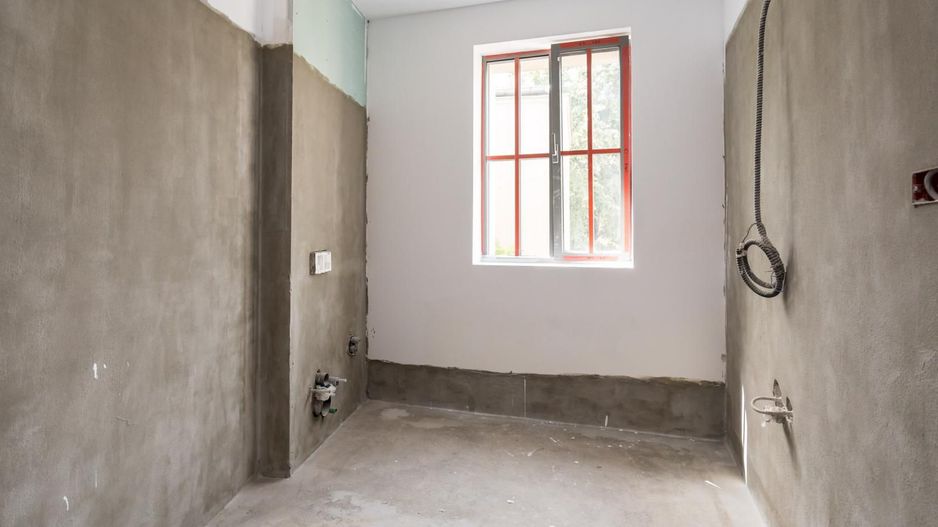 O BIJUTERIE ASCUNSA IN CENTRUL BUCURESTIULUI - Poză 6