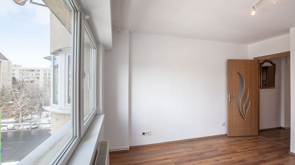 Oferta rezervata! Apartament Spațios de Închiriat | Centru Civic, Brașov - Poză 15