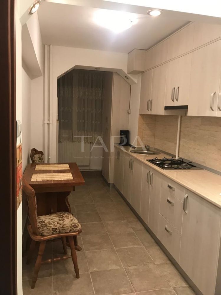 Apartament cu 2 camere, zona Bizușa, cartier liniștit și verde. - Poză 4