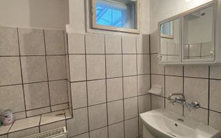 De vânzare Casă în Grădiște, curte + grădină proprie generoasă Arad - Poză 30