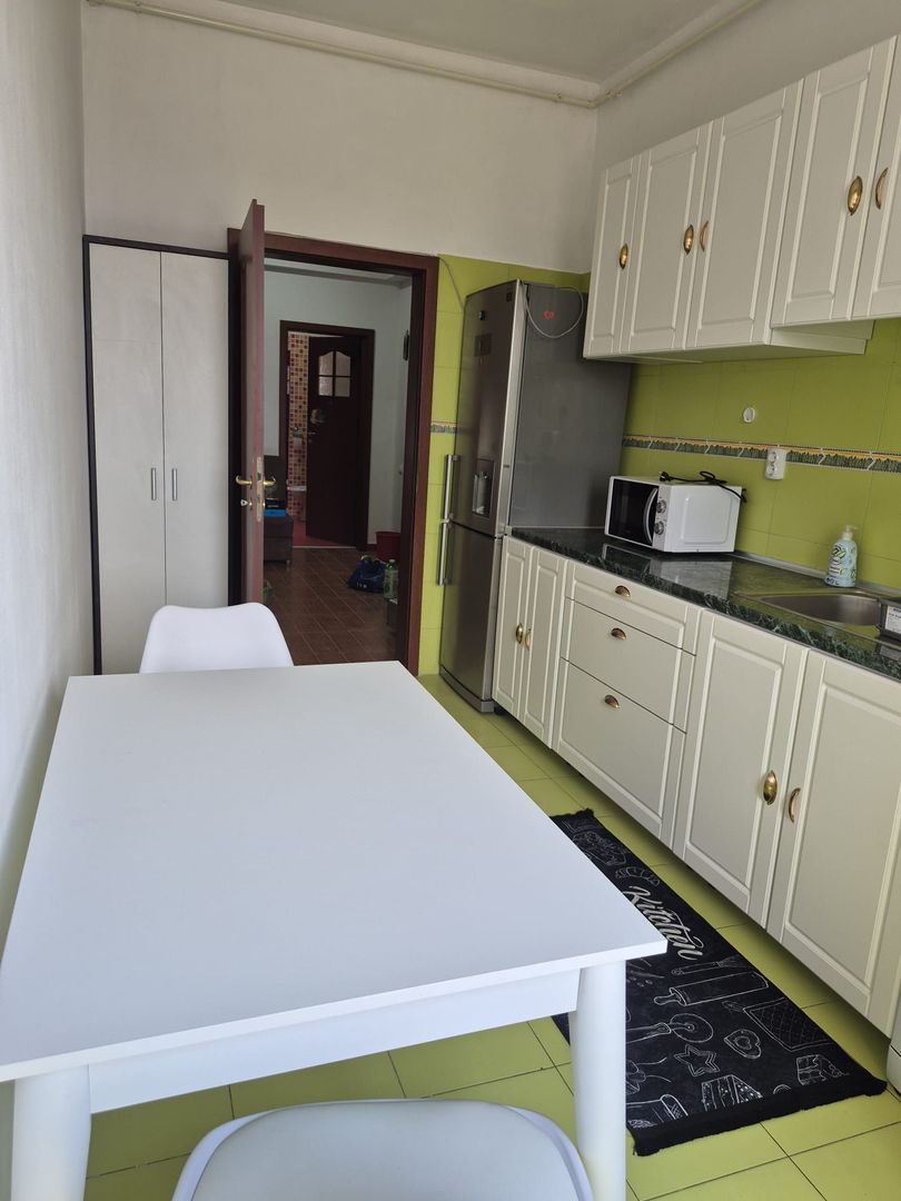 De inchiriat apartament cu 2 camere si loc de parcare, Cartierul Latin - Poză 11