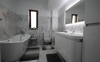 Modern si primitor - Poză 33