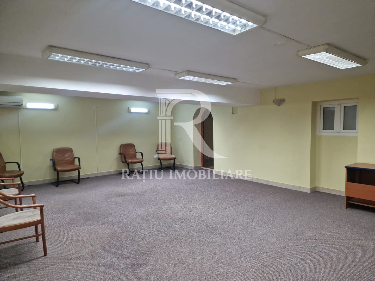 Spațiu comercial | Ideal pentru companii | Zonă centrală | Oradea - Poză 18