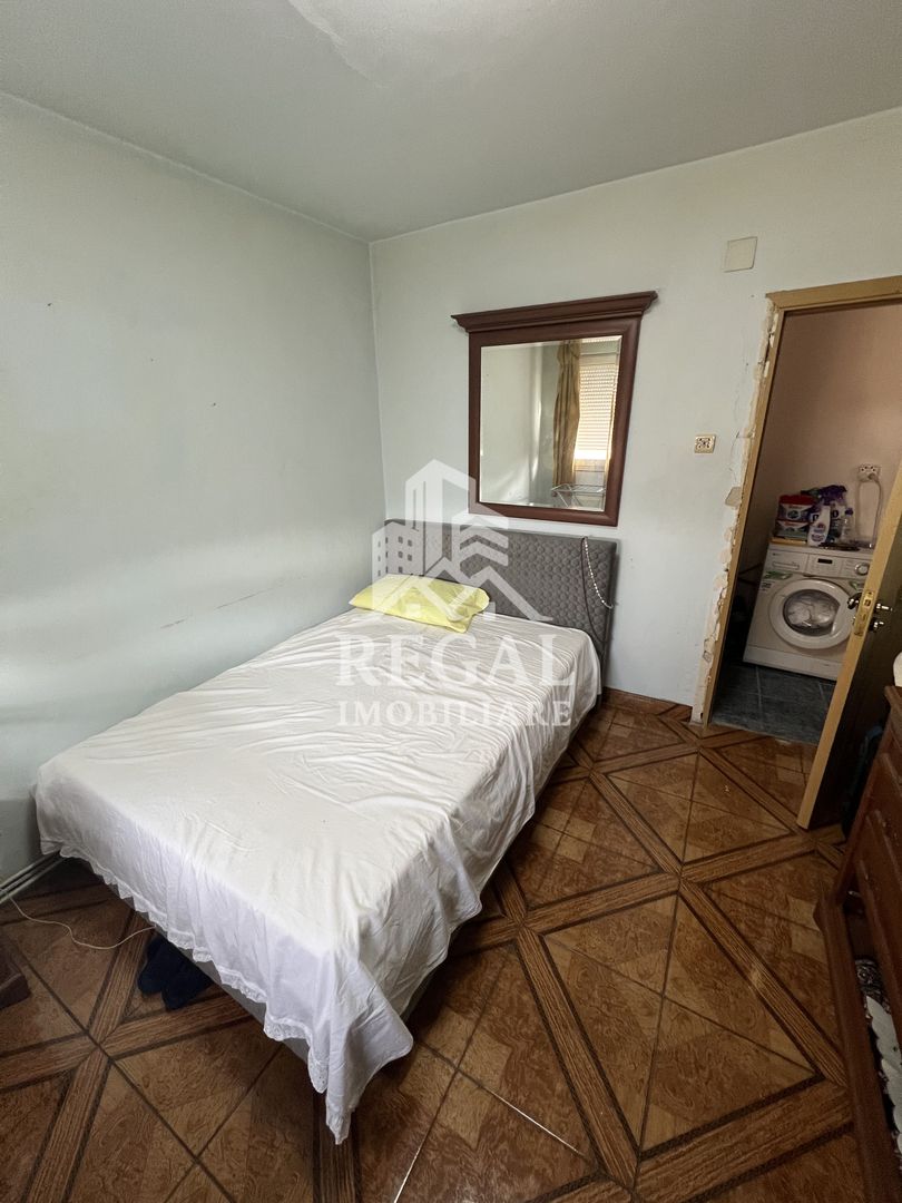 Apartament de vânzare – zona Micro 6 - Poză 2