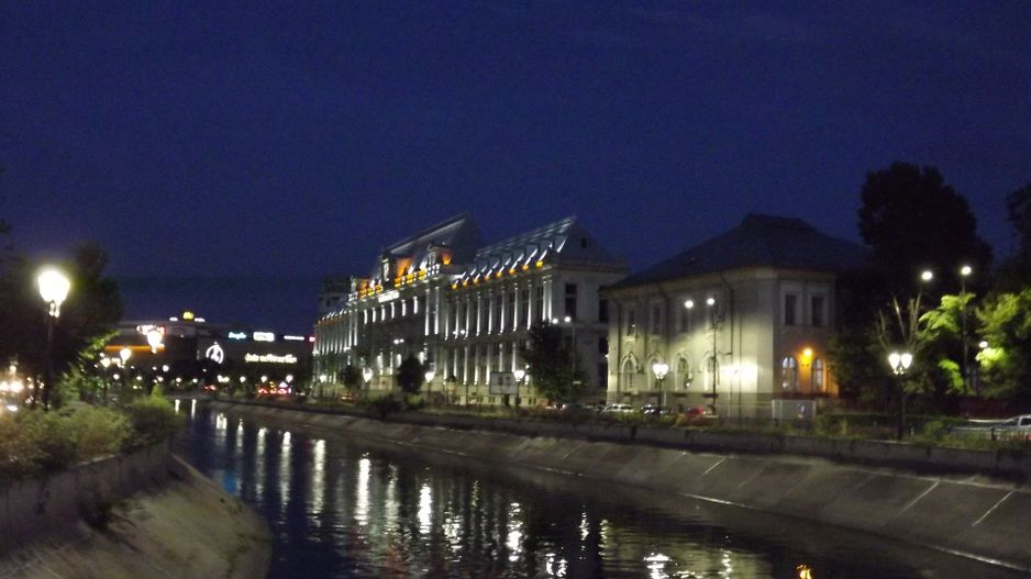 Palatul Parlamentulu Izvor | Cotroceni | Curte libera 300Mp |10 parcari in curte - Poză 75