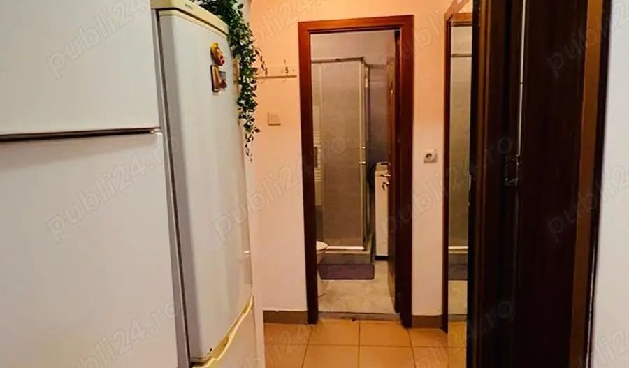 Apartament 2 camere. Bld. Brancoveanu, Zona Huedin. Loc parcare. - Poză 8