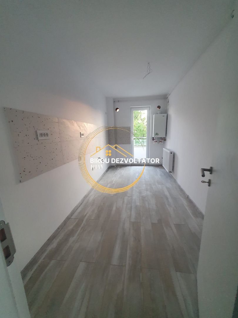 Decomandat Mare Metrou Teclu Ika Pallady Ansamblu Premium|Design| - Poză 5