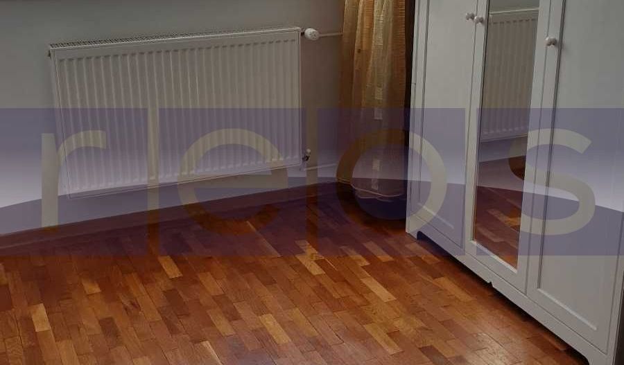 Apartament spațios 4 camere – Polonă colț cu Ștefan cel Mare - Poză 3