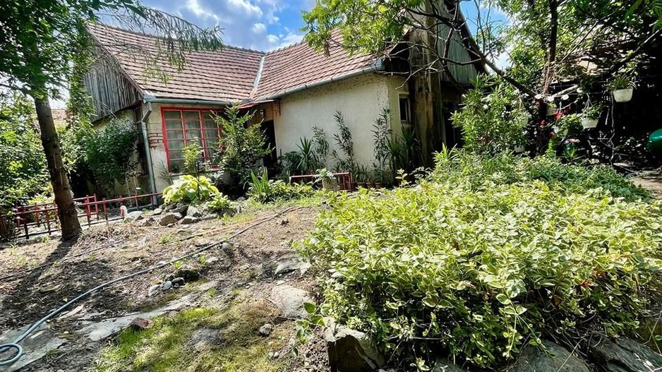 Casa cu 3 camere in Sacueni - Poză 8