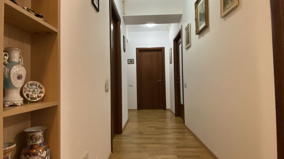 Apartament 3 camere Baneasa | 2 locuri de parcare incluse in pret - Poză 13