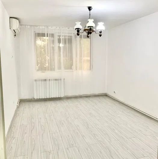 3 camere decomandate,Tiglina 2,parter,2 grupuri sanitare - Poză 1