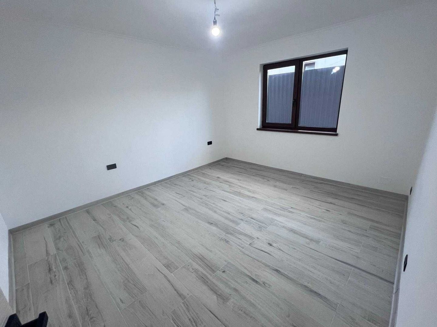 🏡 Casă Nouă de Vânzare în Șendreni | 525 mp Teren - Poză 8