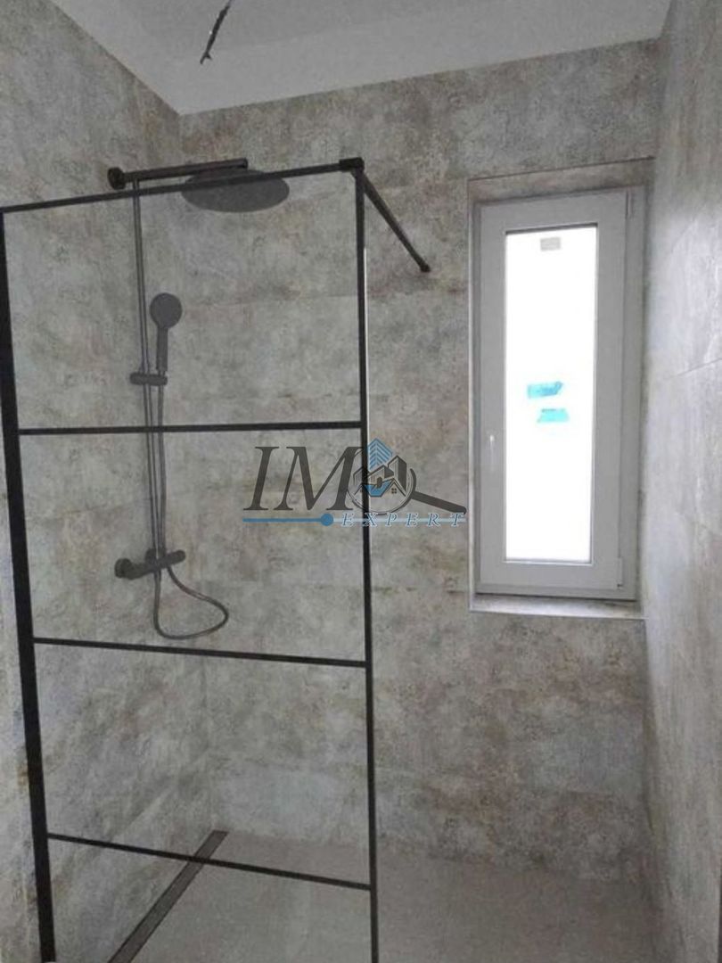 Casa pe un nivel zona Cetate - Poză 6