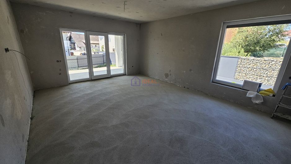 Casa pe un singur Nivel cu 450 mp de teren, in Selimbar - Poză 9