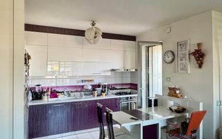 De vanzare - 3 camere decomandat etaj 4 - Splaiul Unirii - Poză 5