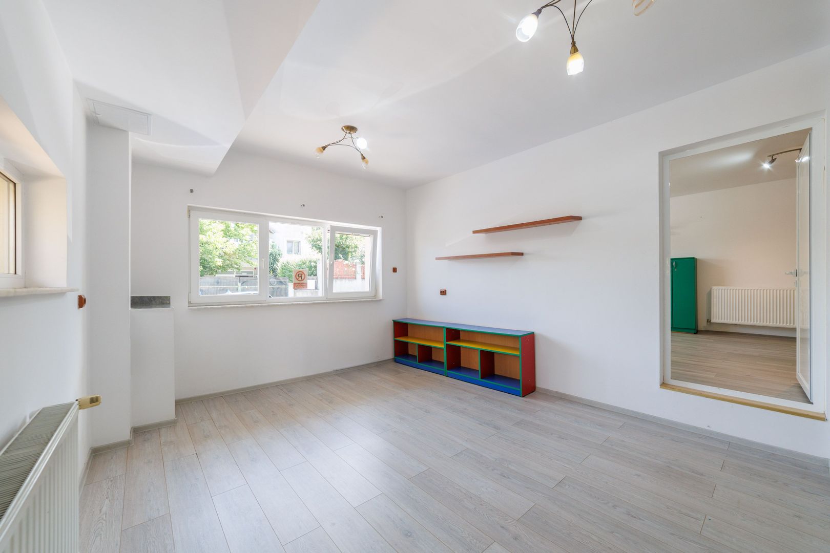 Proprietate multifunctionala | Doua cladiri | 581 mp | Pitesti - Poză 6