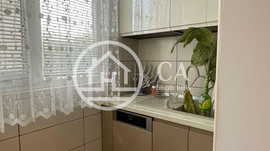 Apartament cu 3 camere de inchiriat in zona Nufarul, Oradea. - Poză 10