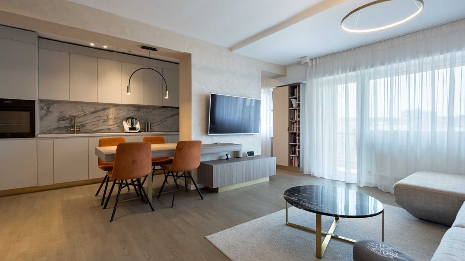 3 camere Bloc nou,Mobilat Utilat,Parcare sub,Paza,Boxa,Vedere panorami - Poză 2