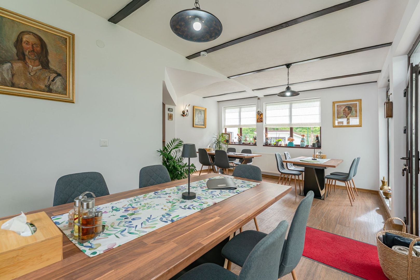 Pensiune de vânzare în Bran, cu rating 9.8 Booking și 4.9 Google - Poză 13
