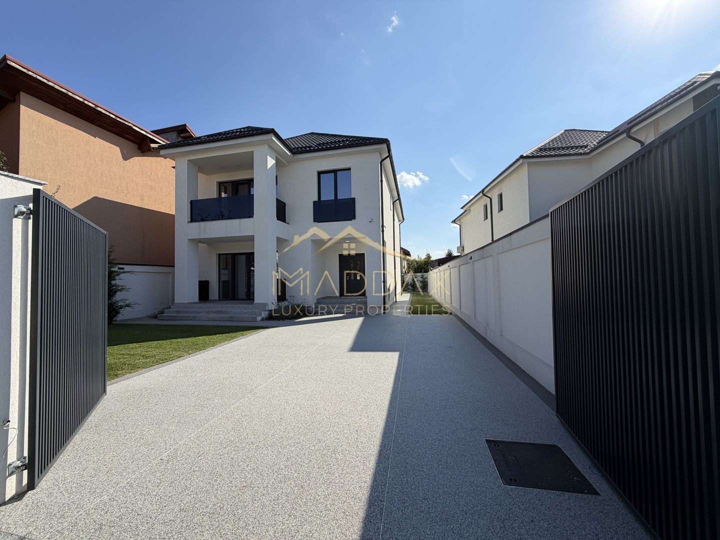 Vila individuala cu 6 camere // *224 mp* // 430mp teren // Pipera - Poză 5