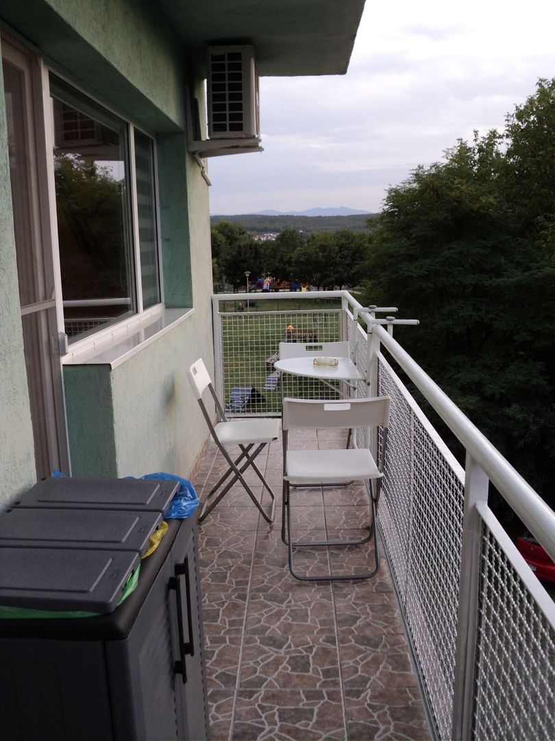 Apartament cu o camera decomandat | 45 mp + 12 mp terasa | Zorilor | UMF | USAMV - Poză 11