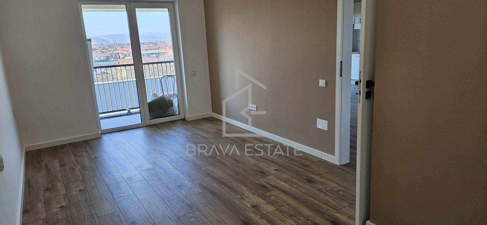 Apartament cu 2 camere zona Oncos Parc - Poză 6