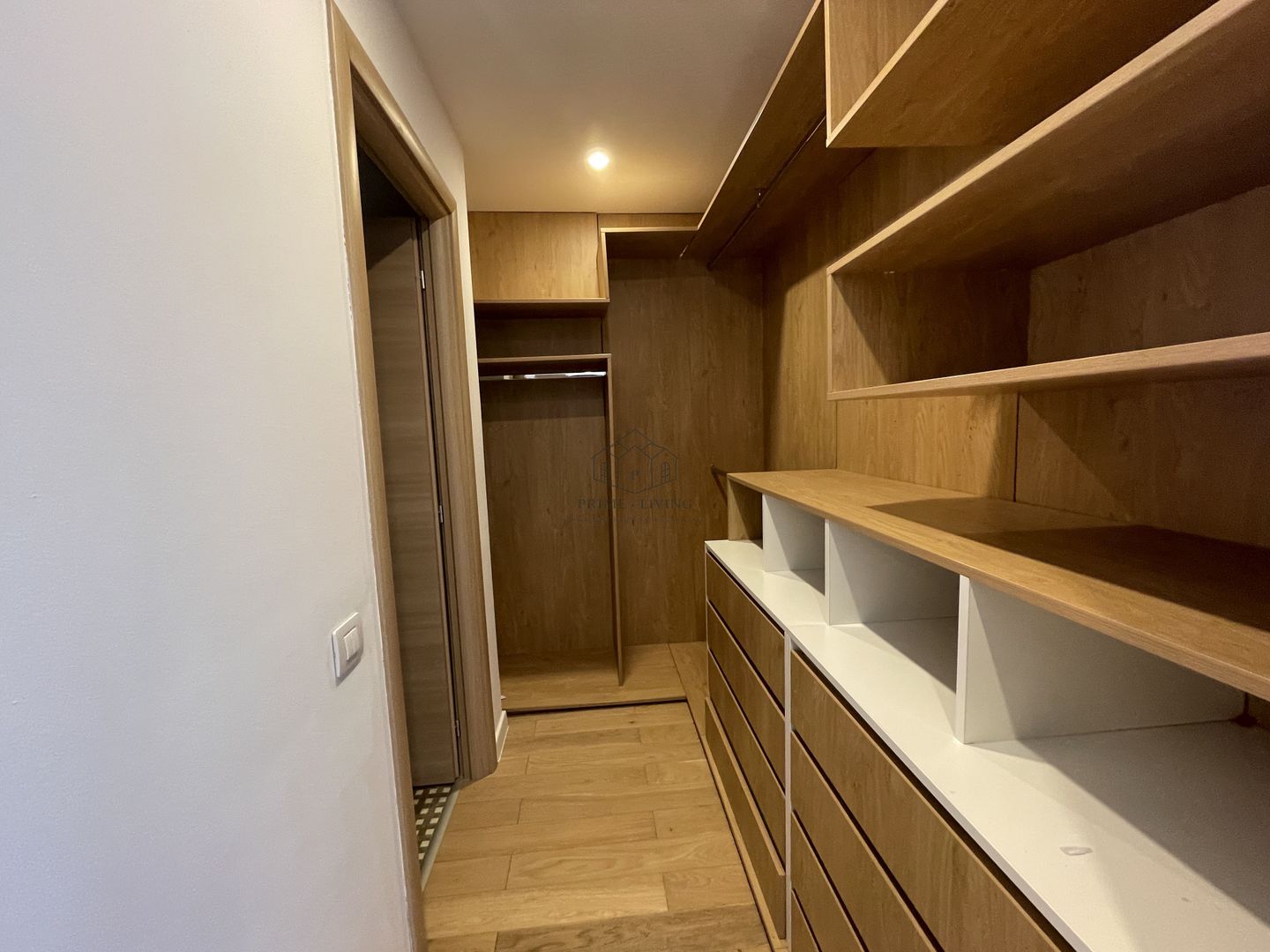 APARTAMENT CU 3 CAMERE LA INCHIRIERE IN COMPLEX REZIDENTIAL - Poză 16