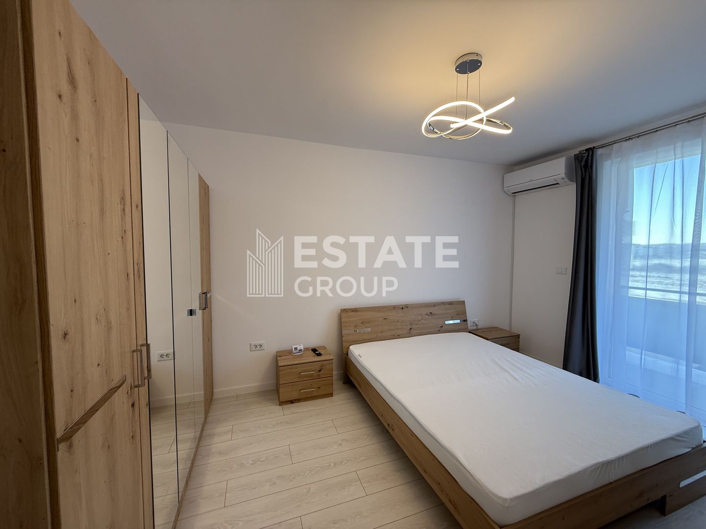 Apartament o camera  Giroc , mobilat si utilat - Poză 2