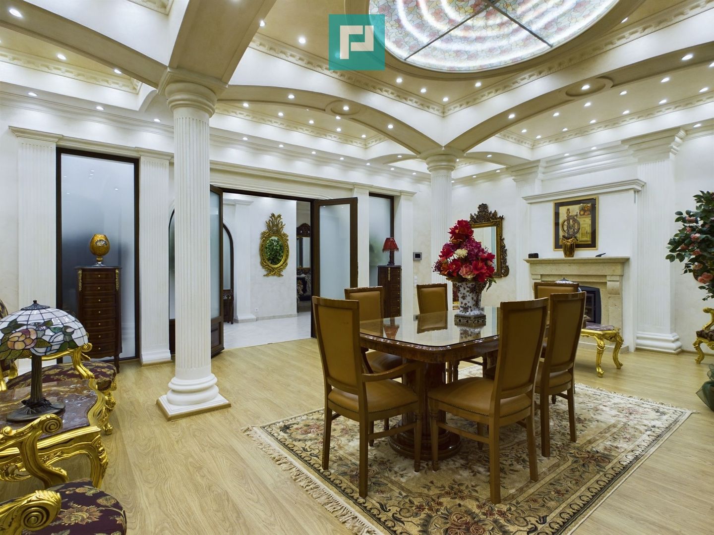 Vilă luxoasă în Serbia - Poză 14