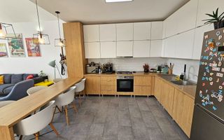 Casa moderna mobilata, utilata, 5 camere, 3 bai, 444 mp teren - Poză 7