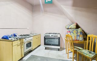 Casă spatioasă și solidă în Pecica - Poză 21