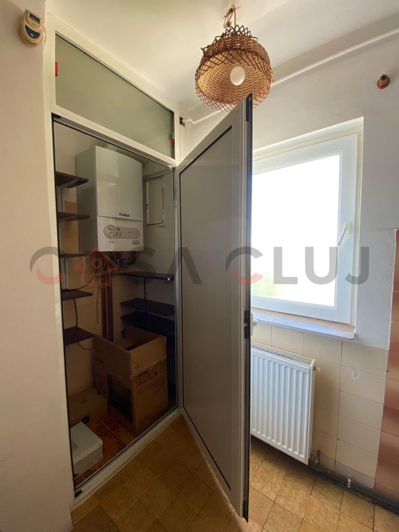 Decomandat - 2 balcoane - Centrala Proprie - Zona Piata Zorilor - Poză 12