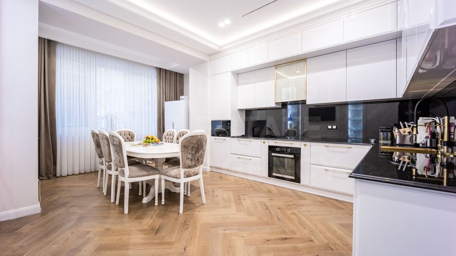 Apartament 4 camere, 160 mp, str. Nadejda Russo, Rîșcani - Poză 4