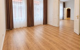 Apartament  complet renovată în inima orașului Târgu Mureș, Piața Trandafirilor - Poză 1
