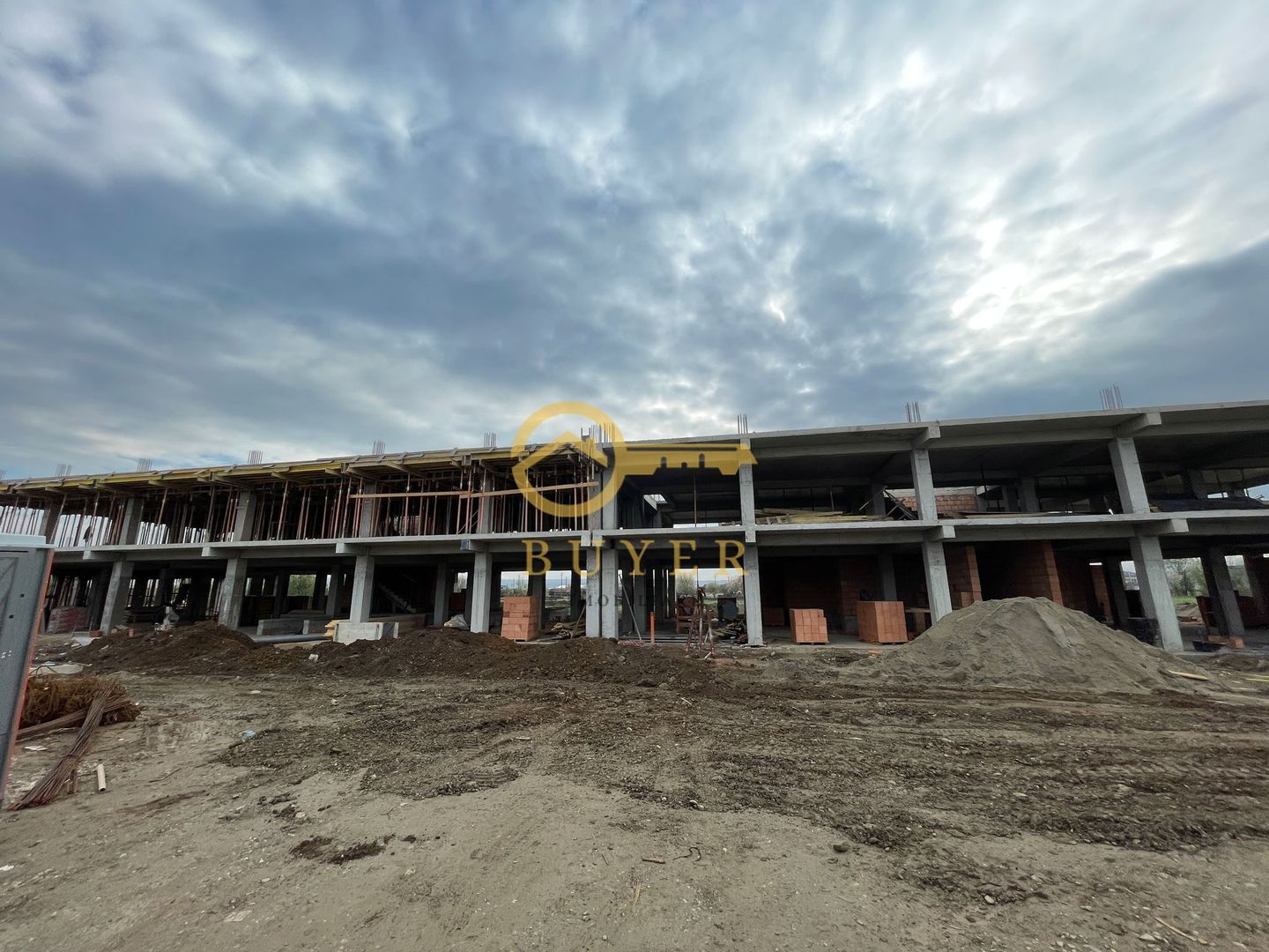 Spatiu comercial in Selimbar, ansamblu nou de blocuri, 144.80mp - Poză 2