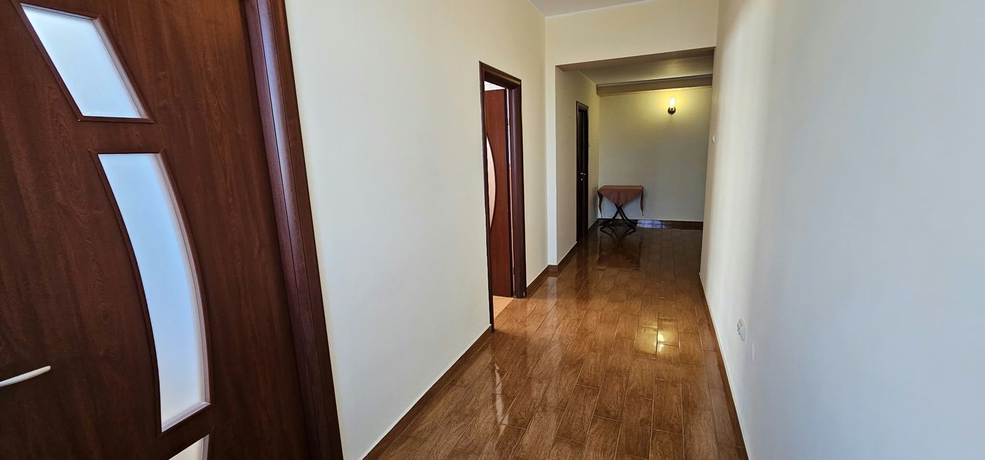 Spațiu - apartament 5 camere de închiriat – 160 mp - Micro 20 – zona BKO - Poză 14
