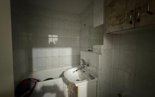 De închiriat garsonieră, zona Capat 1. - Poză 4